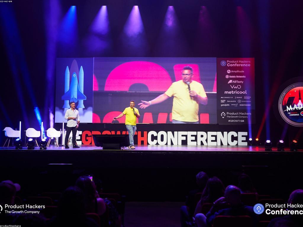 យល់ដឹងអំពីការពិនិត្យក្រុមហ៊ុន: ប្រយោជន៍ និងដំណើរការ