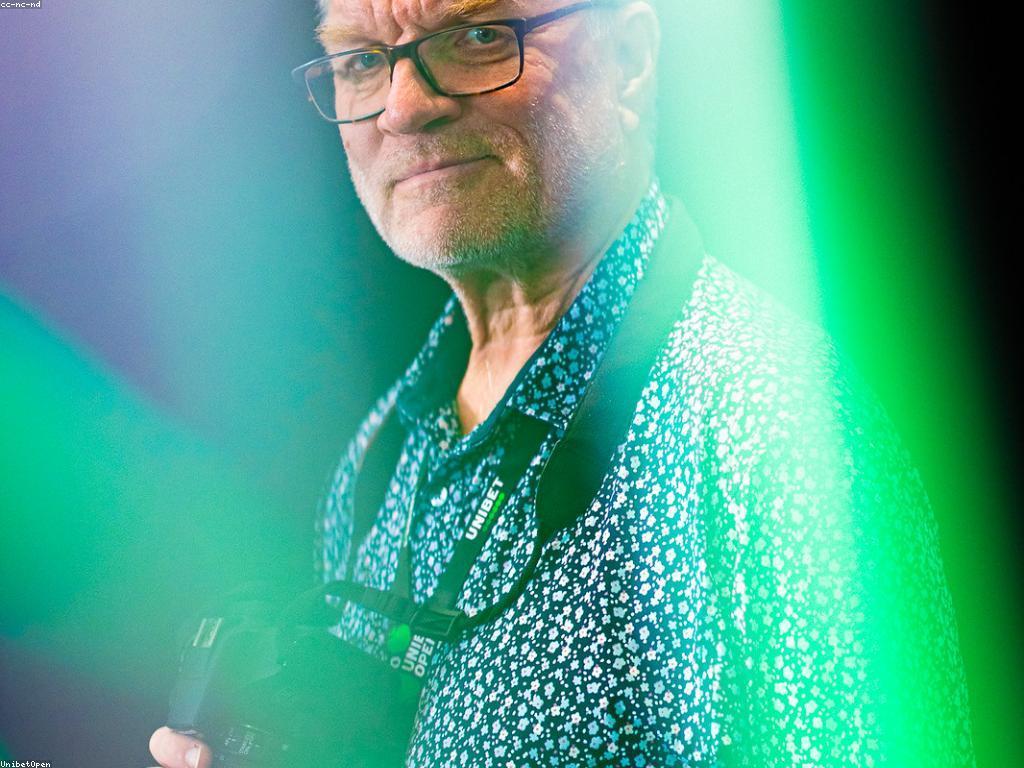 ល្បែងស៊ីសងអនឡាញ: ការបង្ហាញអំពីការលេងហ្គេមដែលមានភាពជស្តារ